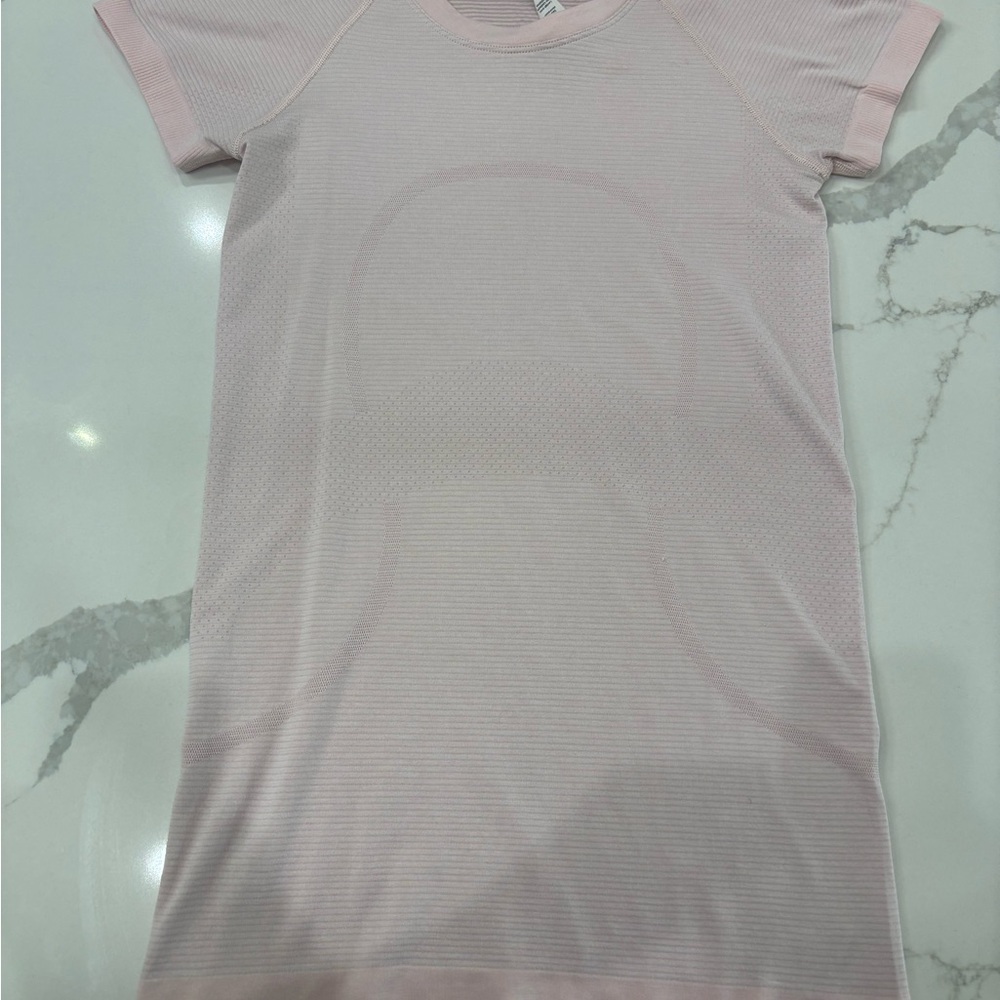 Lululemon Athletica Strawberry Milkshake Swiftly Tech